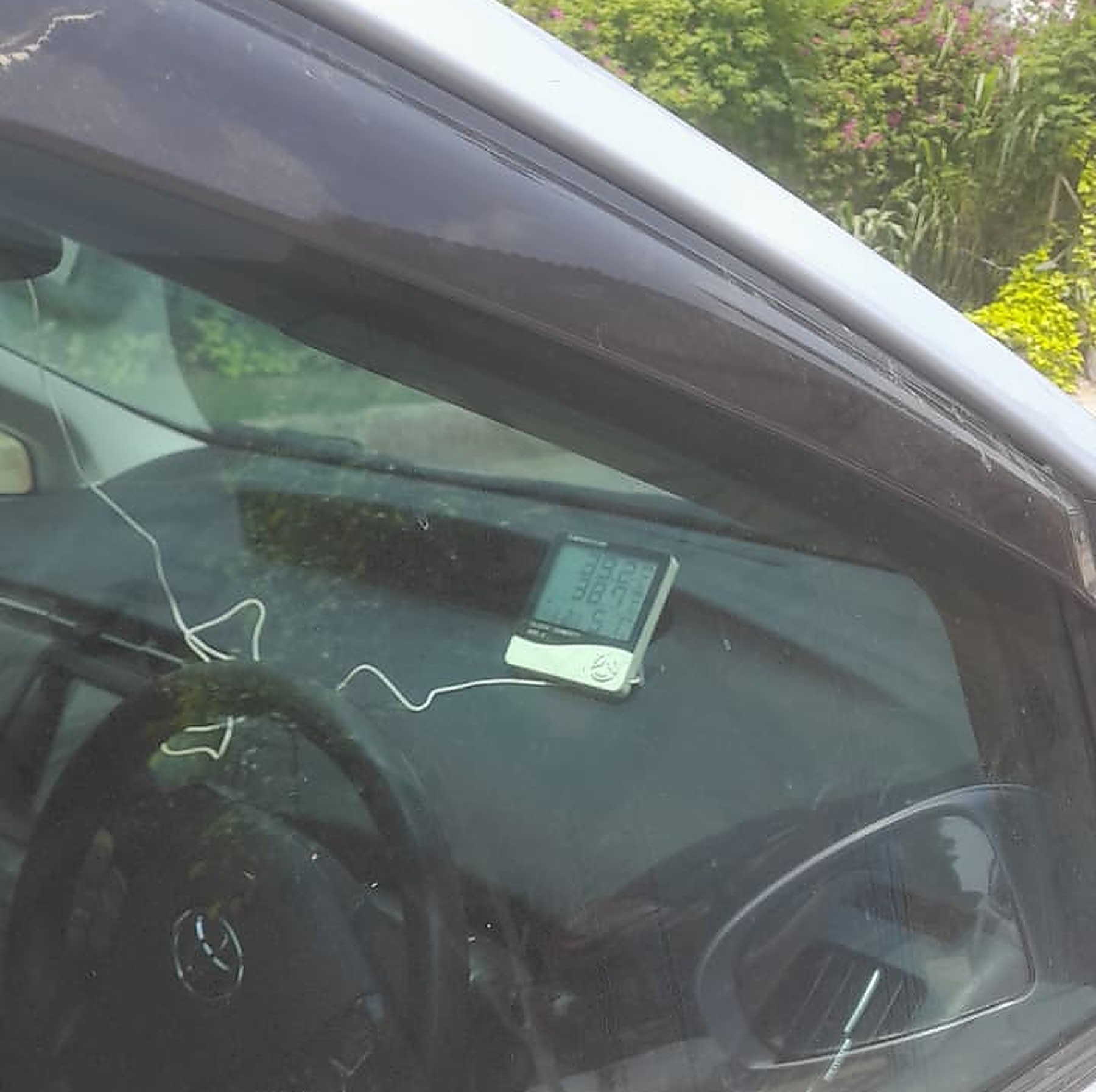 After UV tint β same Prius, Q Tints film installed, meter dropped to 38Β°C